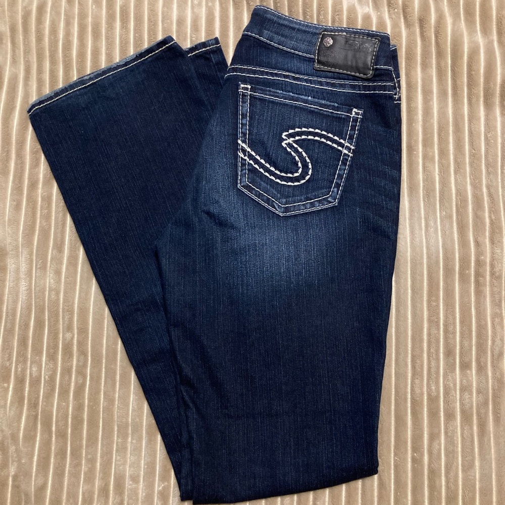 NWOT. Silver jeans. Slim bootcut jeans. W29 L33.